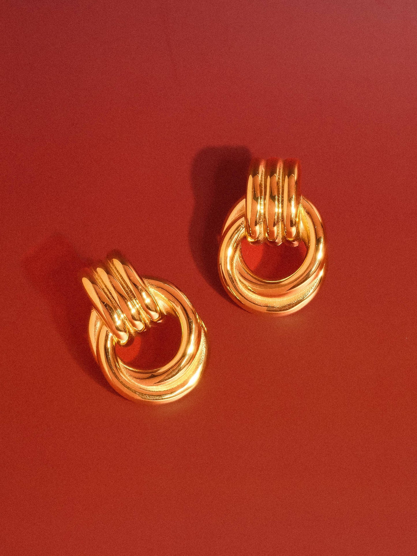 Wanda 18K Gold Non-Tarnish Classic Hoop Earring: Multi-Colored