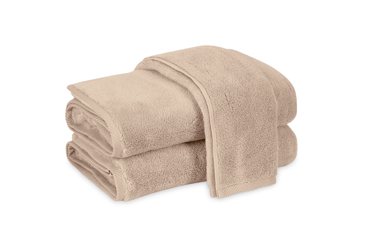 Matouk Milagro Hand Towel - Dune