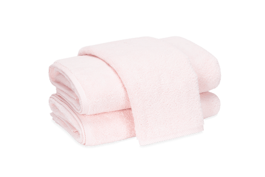 Milagro Petal Fingertip Towel