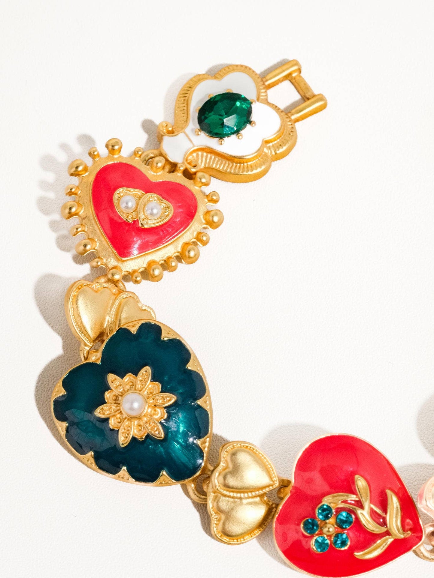 Elysian 18K Gold Boho Baroque Heart Color Bracelet: Multi-Colored