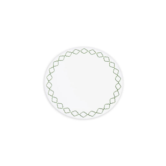 Beatriz Ball VIDA Round Embroidered Quatrefoil 15.5" Round Placemats Set of 4 Green