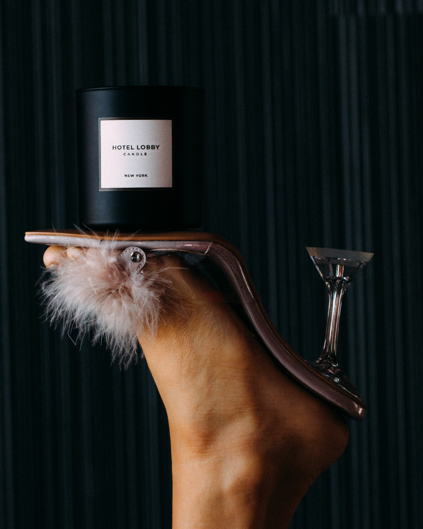 New York - Luxury Fall Scented Soy Candle - 9.75 oz