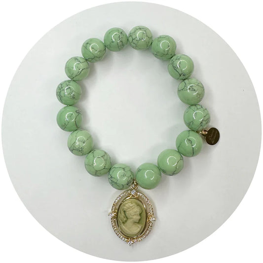 Green Howlite w/ Mint Cameo