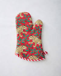 Printfresh Oven Mitt in Winter Holly Bagheera