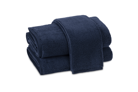 Milagro Navy Fingertip Towel